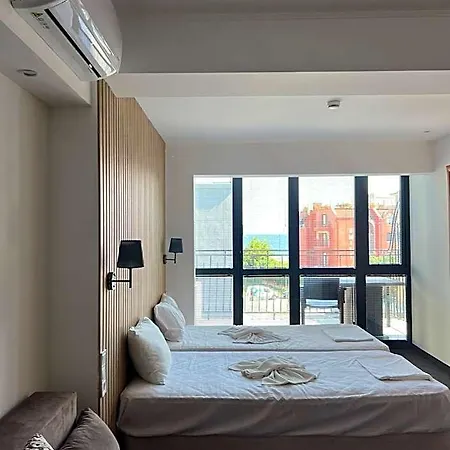 Adeti Hotell