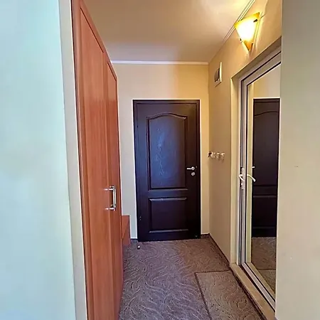 Adeti Hotell
